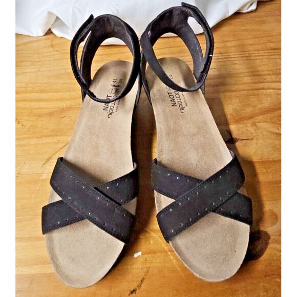 Naot Shoes - NAOT‎ Footwear Women's Wand Black Velvet Nubuck/Glass Sandal US 10 M (41/L10)